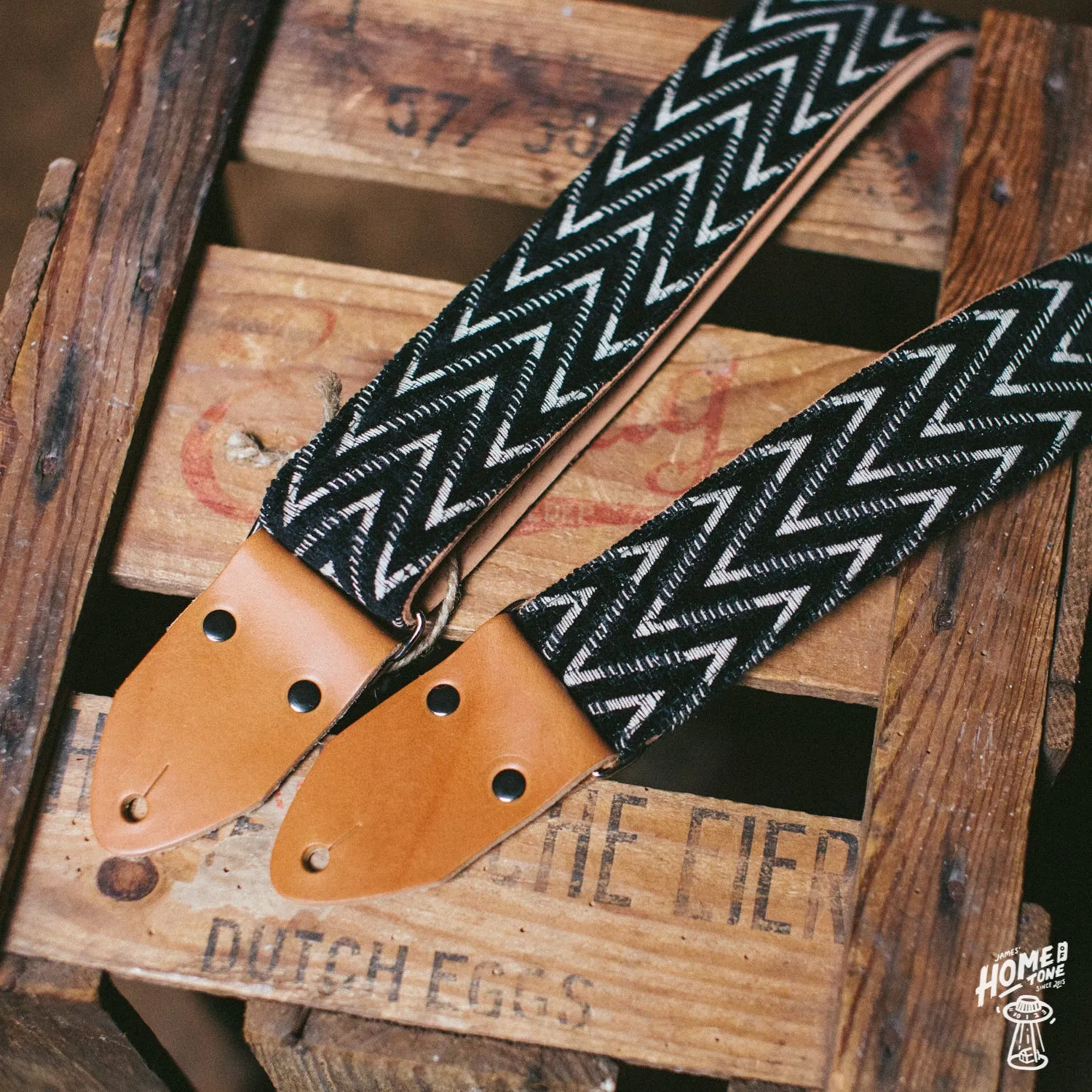 Etwood Handmade UK Guitar Straps - 'Nightcurrents' wet sand and biscuit