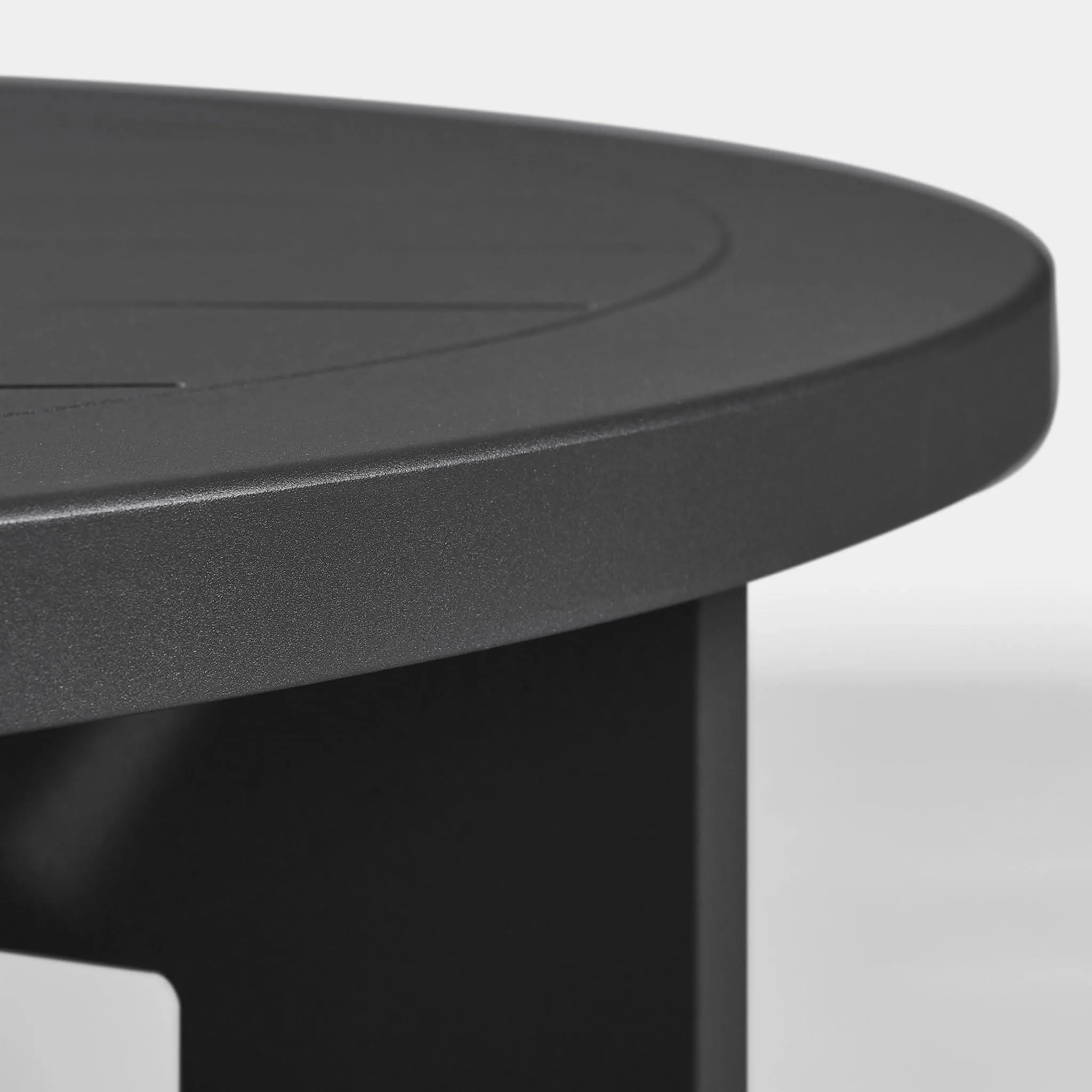 Hampton Round Coffee Table