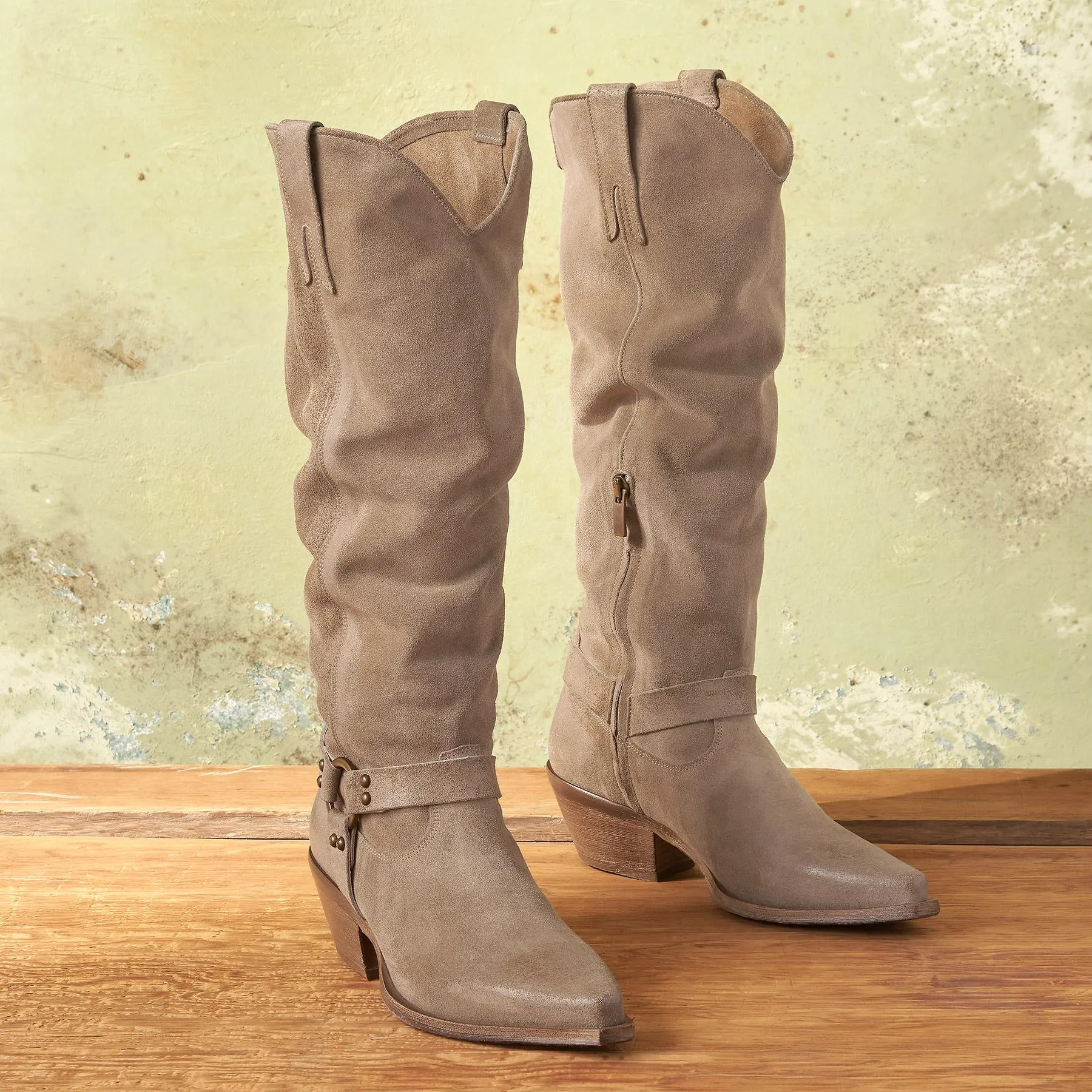 Harness Sojourner Boots