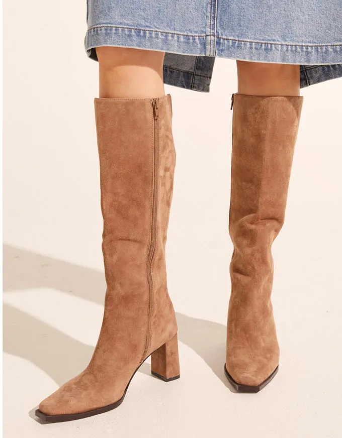 REGAIN Boot Fawn Suede