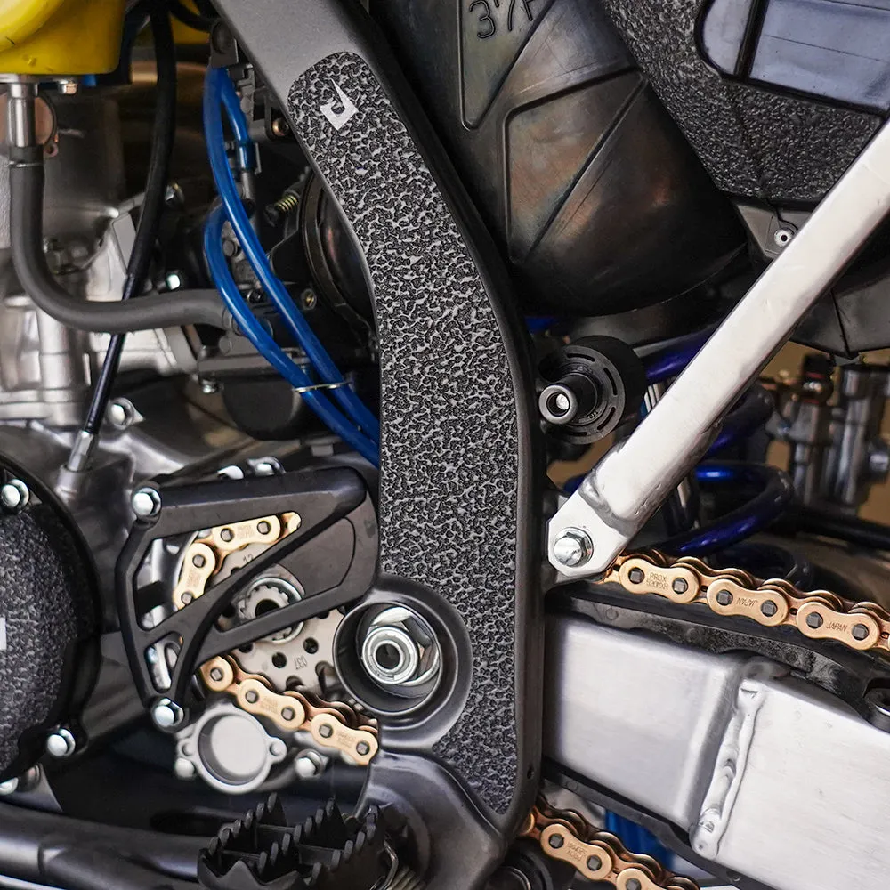 Suzuki Frame Guards