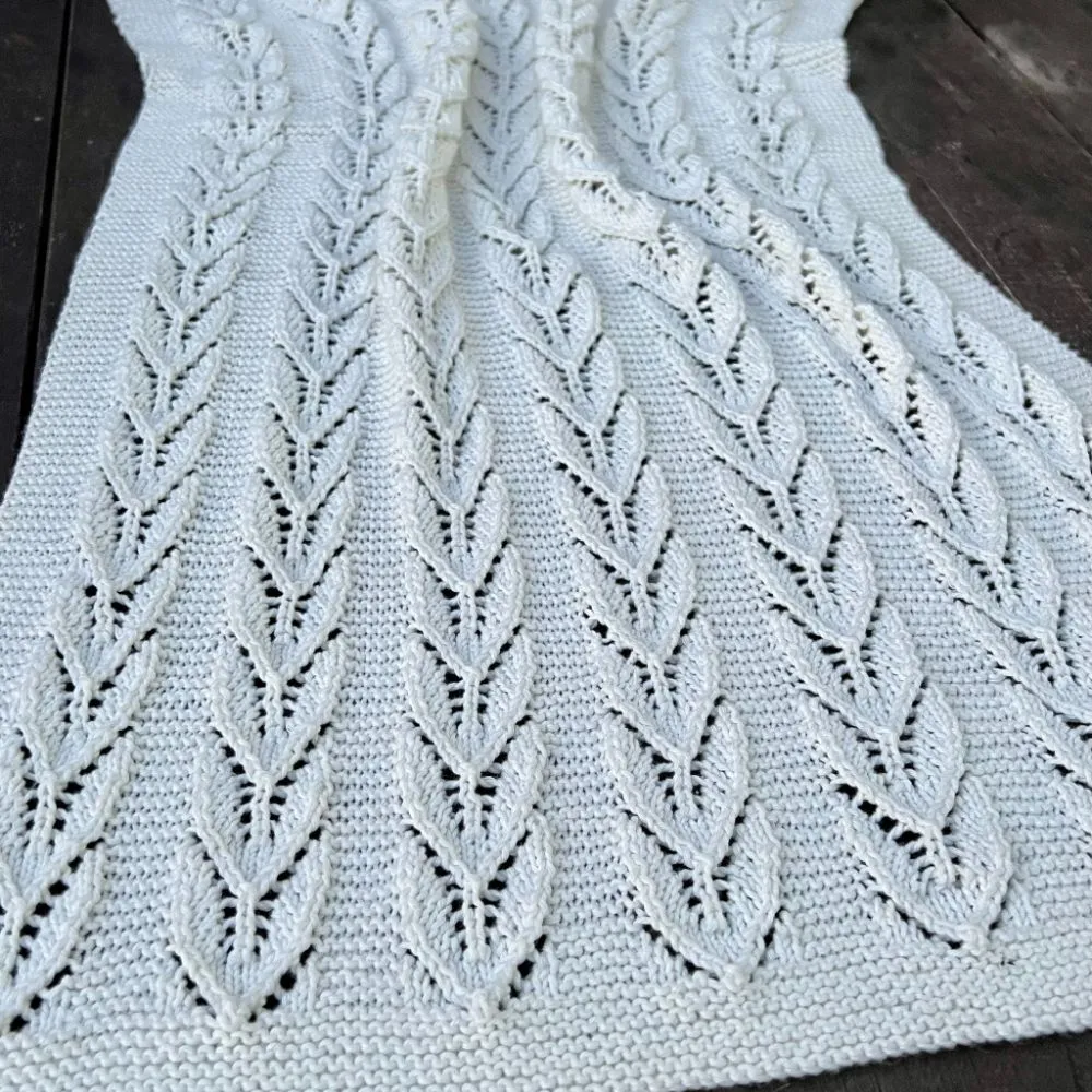 Willow Leaves 8ply Blanket Knit Kit