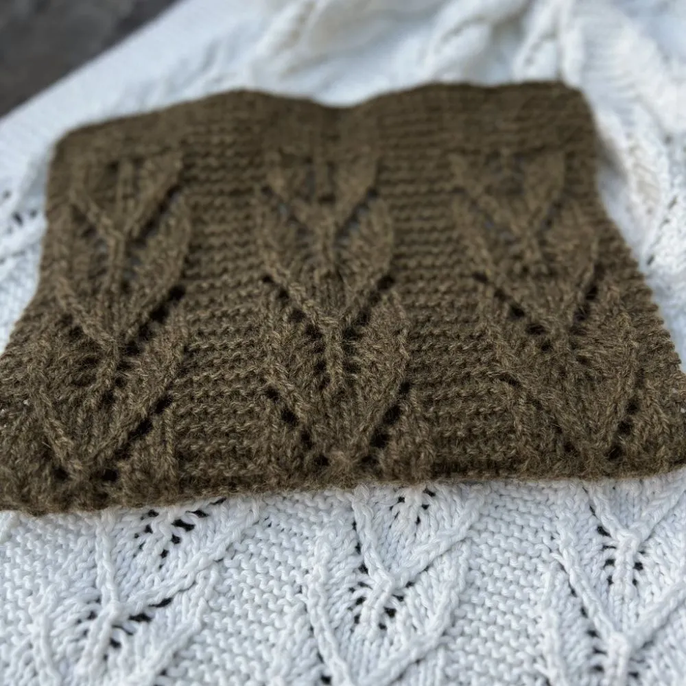 Willow Leaves 8ply Blanket Knit Kit
